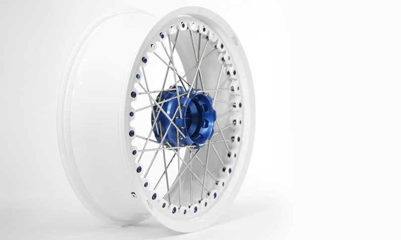 Kineo Wheels White and Blue